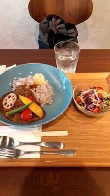 ケーアイバープラスカフェ