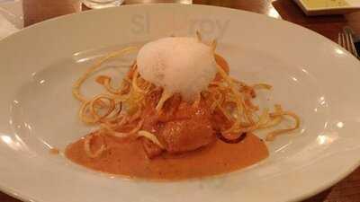 モーべ ギャルソン 堺筋本町