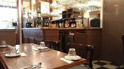 モーべ ギャルソン 堺筋本町