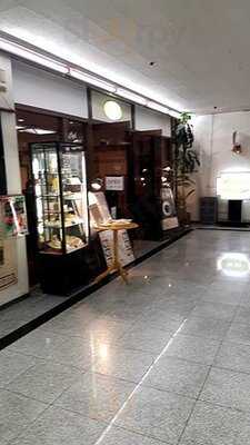 カフェ シュール