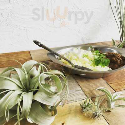 宿借りカレー屋 マカリイ