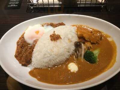 咖喱＆カレーパン 天馬 大阪nanbaなんなん店