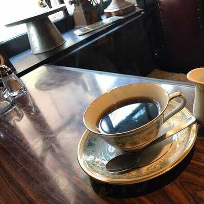 鎗屋町 喫茶室 街の灯り