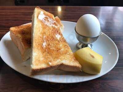 鎗屋町 喫茶室 街の灯り