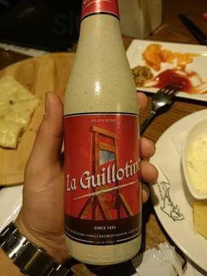 肉バルdomo 天満橋店