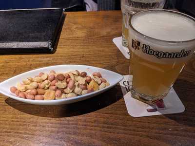 肉バルdomo 天満橋店