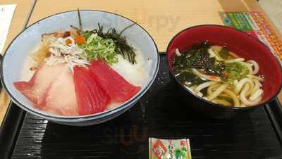 海鮮王premiumもりのみやキューズモールbase店