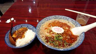 Dandan Noodles なんばラーメン一座店