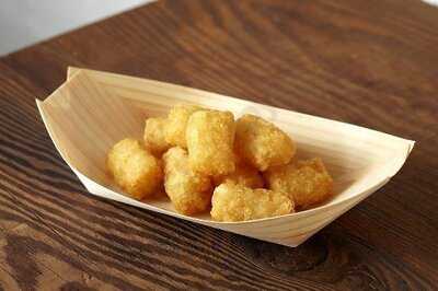 空飛ぶからあげ 大阪梅田店