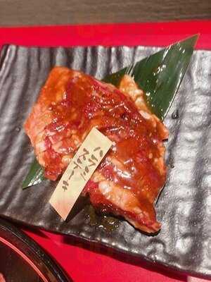 梅田酒場 情熱ホルモン