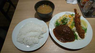 キッチンジロー Opbツイン21店