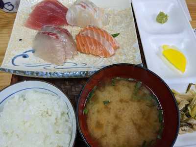 鶴橋卸売市場食堂cafefree's