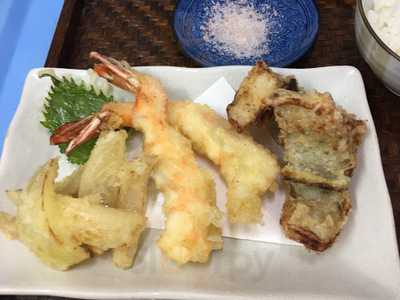 鶴橋卸売市場食堂cafefree's