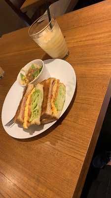 ファミーユ　福島店