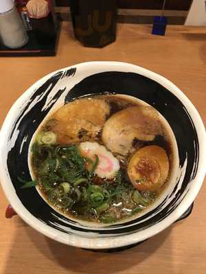 九州とんこつラーメンひろ