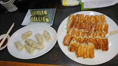 餃子専門店チャンピオン 深江橋店