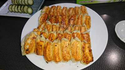 餃子専門店チャンピオン 深江橋店