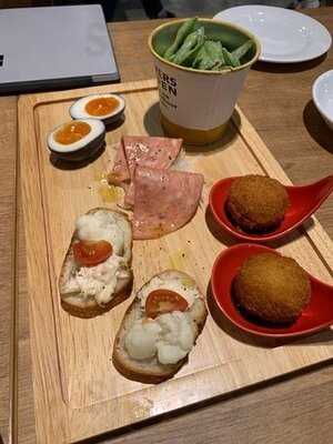 肉バル ガブル Obpツインタワー店