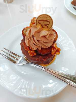 ベンジャミーナ