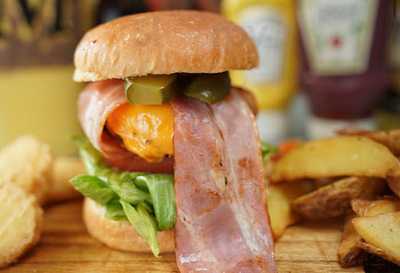 Burger Products 関目店