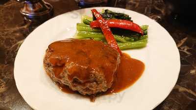 炭火焼ステーキあおき