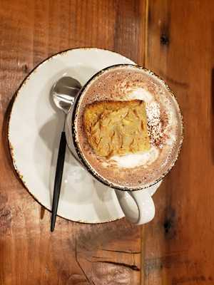 Cocoa Shop Akai Tori