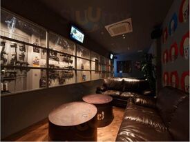 シューティングカフェ&バー アライズ