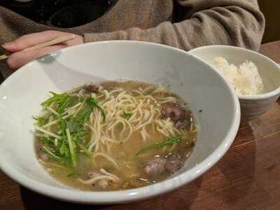 鶏豚らーめんジャンキー