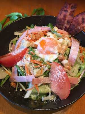 京もつ鍋・ホルモン 朱々 東三国店