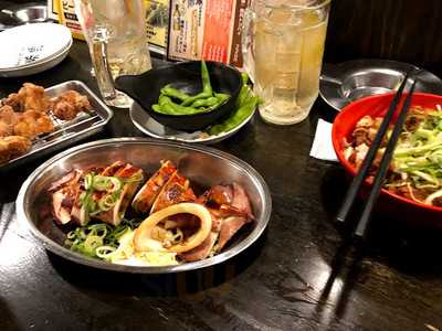 京橋東応援団 大分からあげと鉄板焼 勝男