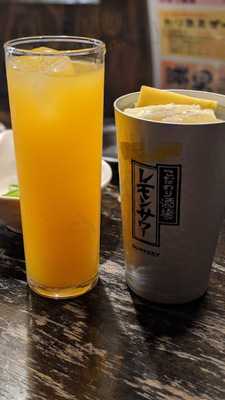 京橋東応援団 大分からあげと鉄板焼 勝男