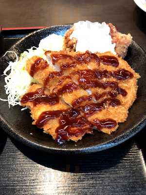 焼鳥酒場 とりくら