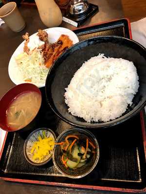 焼鳥酒場 とりくら