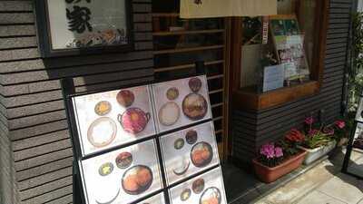 すき焼 一品料理 はるみ家