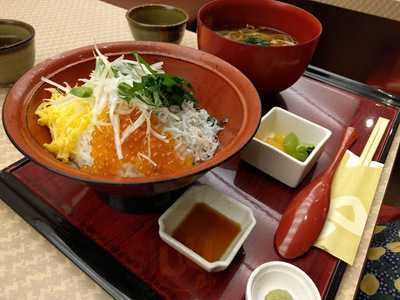 家族亭ocatモール店