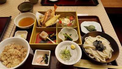 家族亭ocatモール店