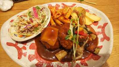 らんちょす。 モモテラス店