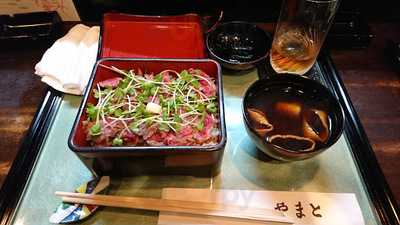 懐石・ステーキハウス やまと