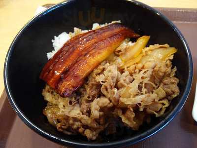 すき家 大国町駅前店