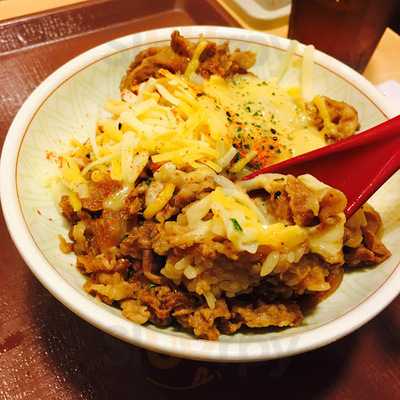 すき家 大国町駅前店