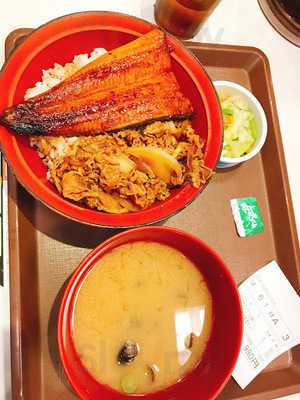 すき家 大国町駅前店