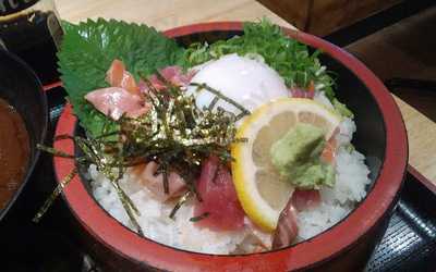 魚輝水産海鮮れすとらん　jr平野店