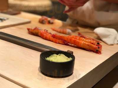 シャンパン&ワイン熟成鮨 Rikyu