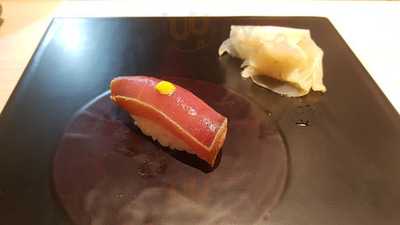 シャンパン&ワイン熟成鮨 Rikyu