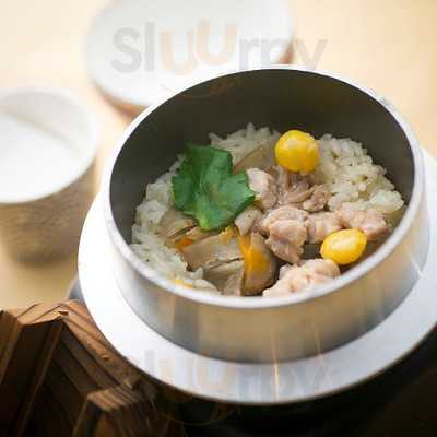 焼き鳥とお酒のお店 とりやき はな