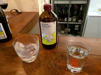 ワインバー　Ｊ