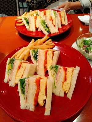 ラ クレアシオン ドゥ グーテ