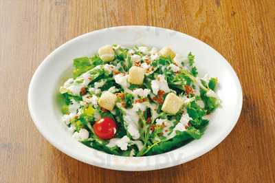 わらわら 十三東口駅前