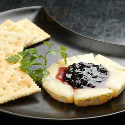 ブランド豚と創作串焼 Build