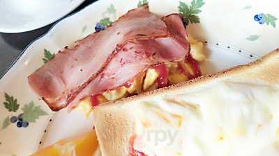 珈琲専門店 三番館 新大阪店